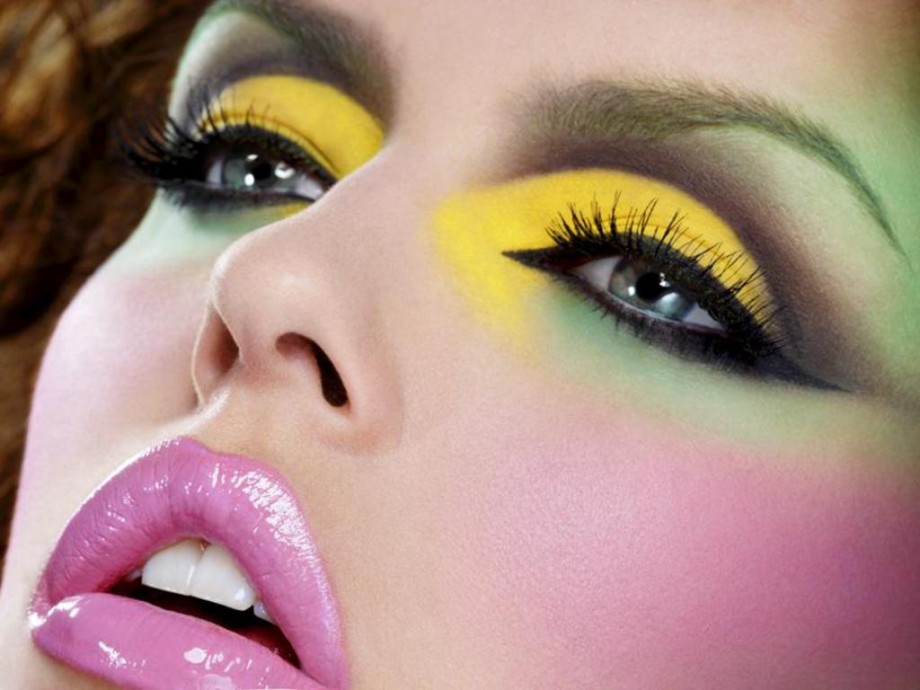 Make-Up - 