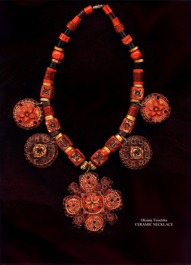Ceramic Neckless - 