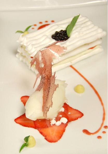 Baked Meringue Napoleon - 