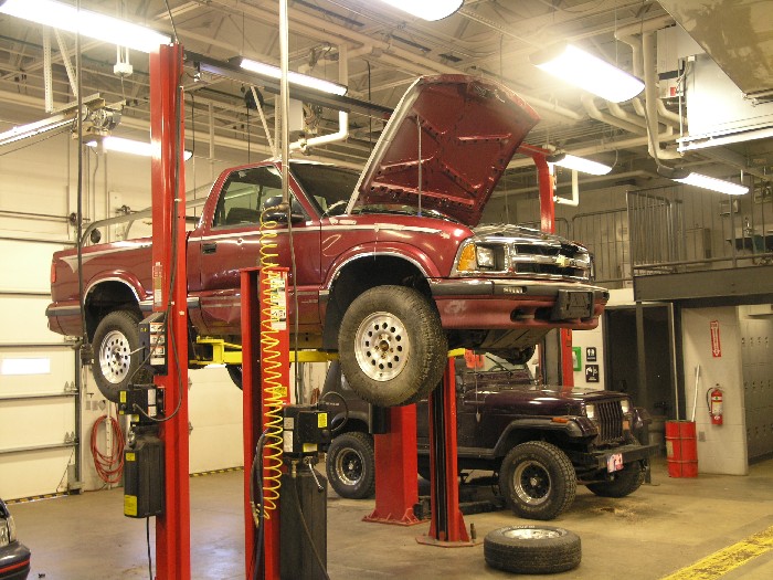 Auto Mechanics - 