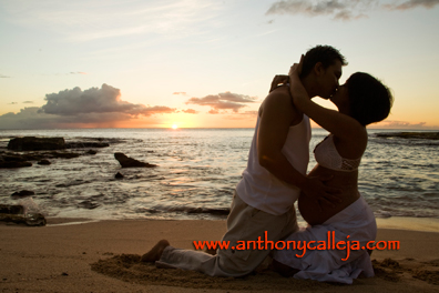 Hawaii Maternity Photos - 