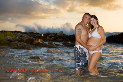 Hawaii Maternity Photos - 